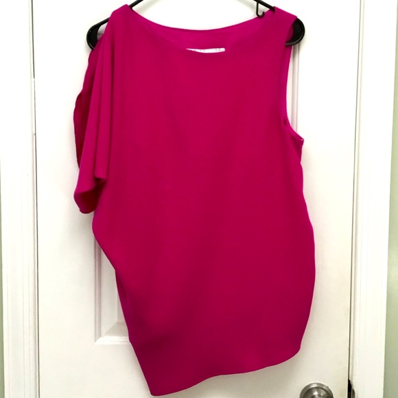 NWT Trina Turk Sunset Asymmetrical Top in Warm Magenta - small - Picture 5 of 10